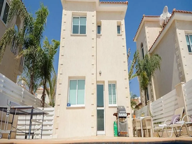 Oceanview Villa Luxury 060 Protarász Apartman